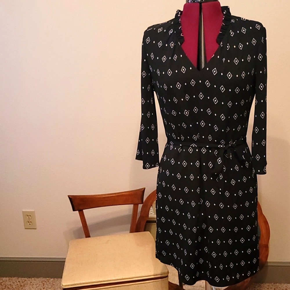 White House Black Market, Black and White Dress, size 10.